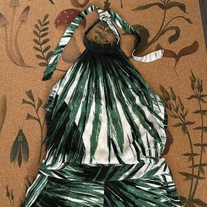 Two piece dynamite set